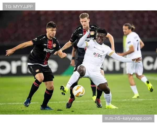 拉齐奥与波尔图上季附加赛激战 蓝鹰客场进球劣势出局